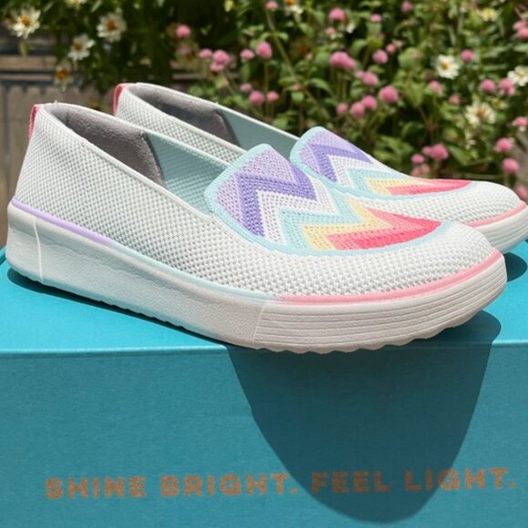 NWOTs Bzees® March On Moc slip-ons with Rainbow Zigzag Design - Picture 2 of 10